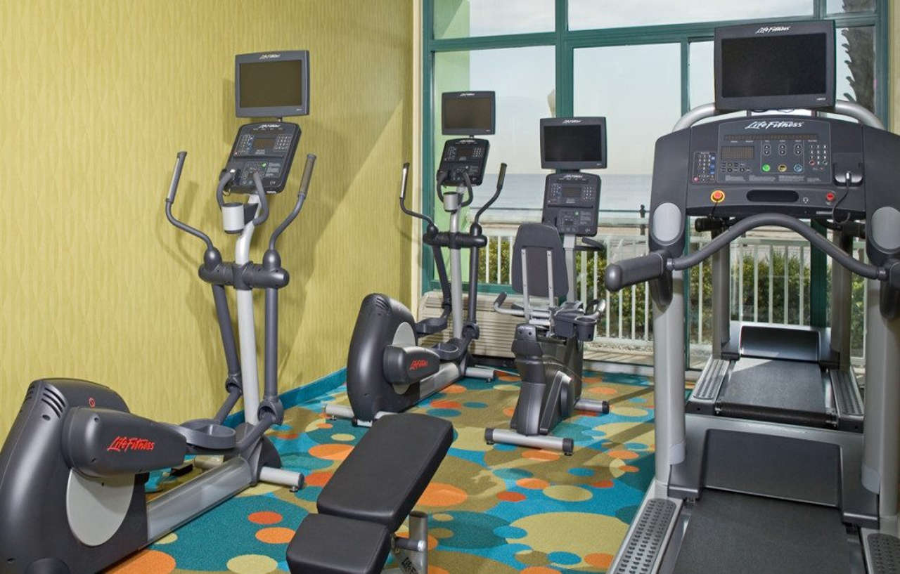 Holiday Va Beach-oceanside 21st St By Ihg Resort 3*